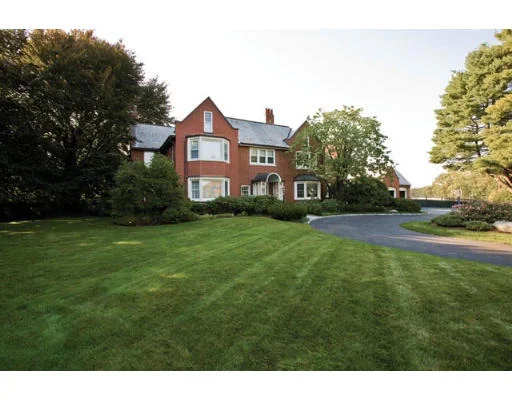 Unit for sale at 9 Burnham Road, Newton, MA 02465