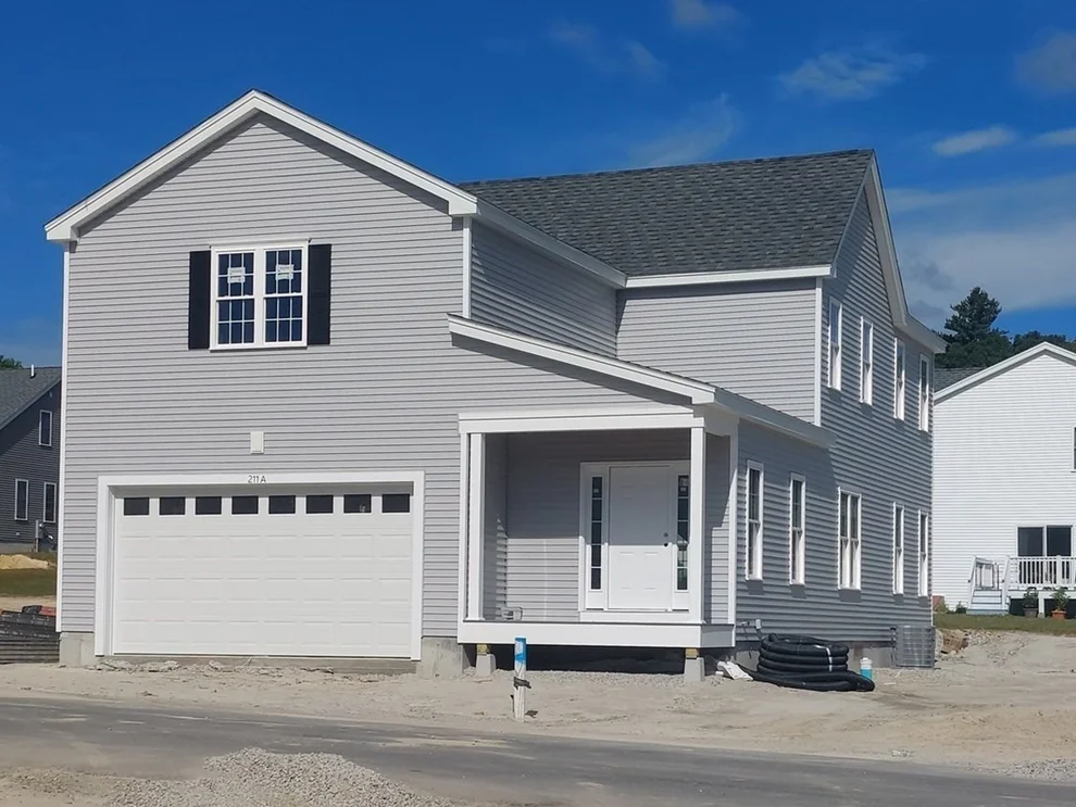 Photo of 19 Crownshield Avenue, Uxbridge, MA 01569