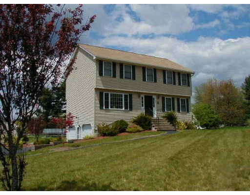 Unit for sale at 51 Briana Lee Cir, Tewksbury, MA 01876