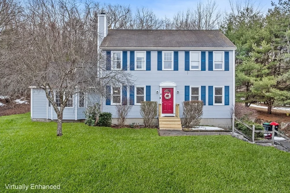 Unit for sale at 4 Hillside Dr, Sutton, MA 01590