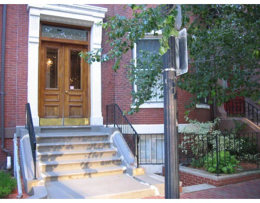 Unit for sale at 8 Yarmouth Street, Boston, MA 02116