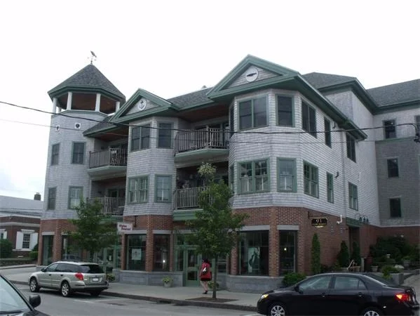 Unit for sale at 91 Front St, Scituate, MA 02066