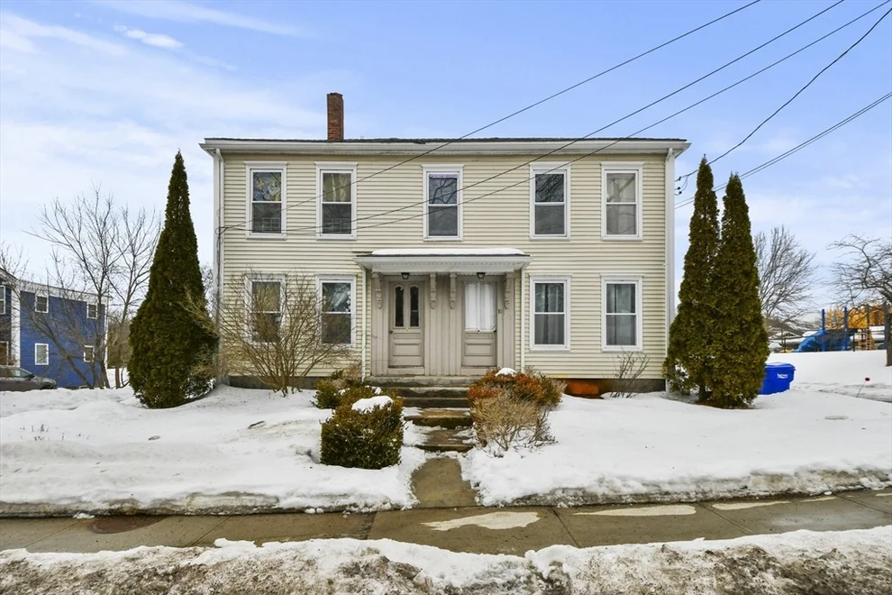 Unit for sale at 10 Elm St, Hubbardston, MA 01452