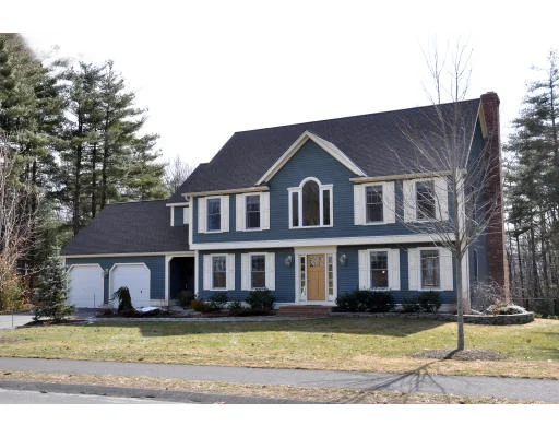 Unit for sale at 21 White Tail Way, Littleton, MA 01460