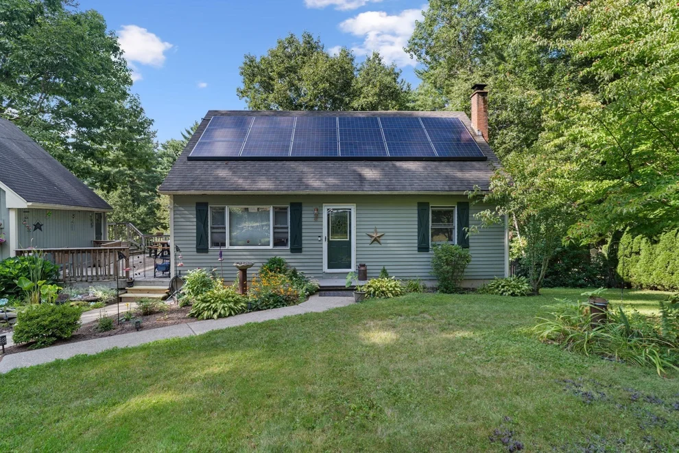 Unit for sale at 48 Orchard St, Belchertown, MA 01007