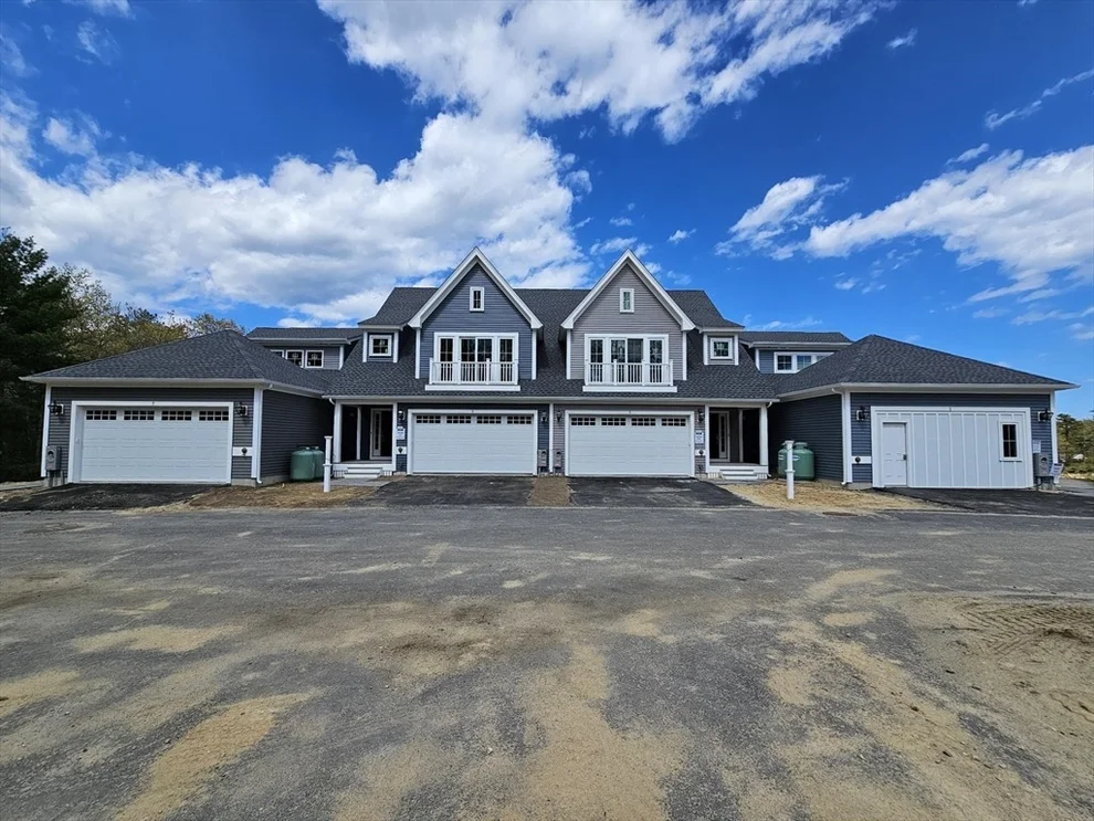 Unit for sale at 10 Snapdragon, Plymouth, MA 02360