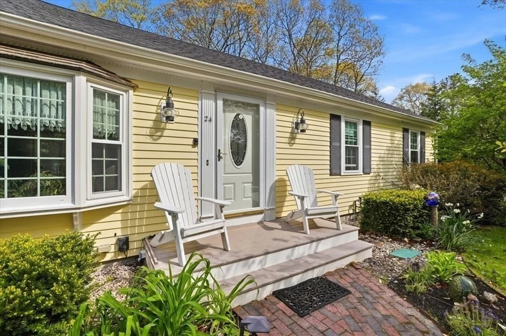 Unit for sale at 24 Starlight Dr, Barnstable, MA 02648