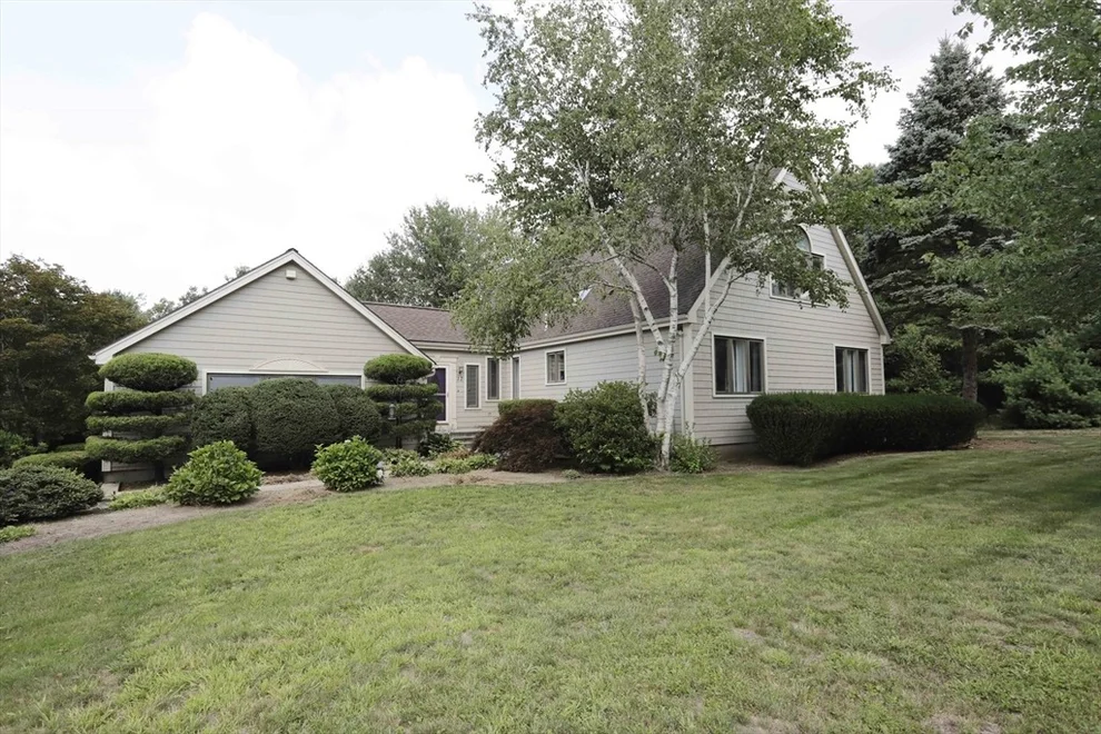Unit for sale at 12 Amanda Rd, Freetown, MA 02702