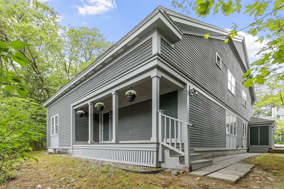 Unit for sale at 7 South Commons, Lincoln, MA 01773