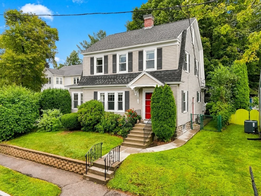 Unit for sale at 1 Belvidere Ave, Worcester, MA 01605