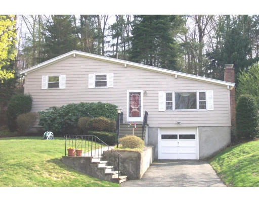 Unit for sale at 9 Highgate Road, Framingham, MA 01701