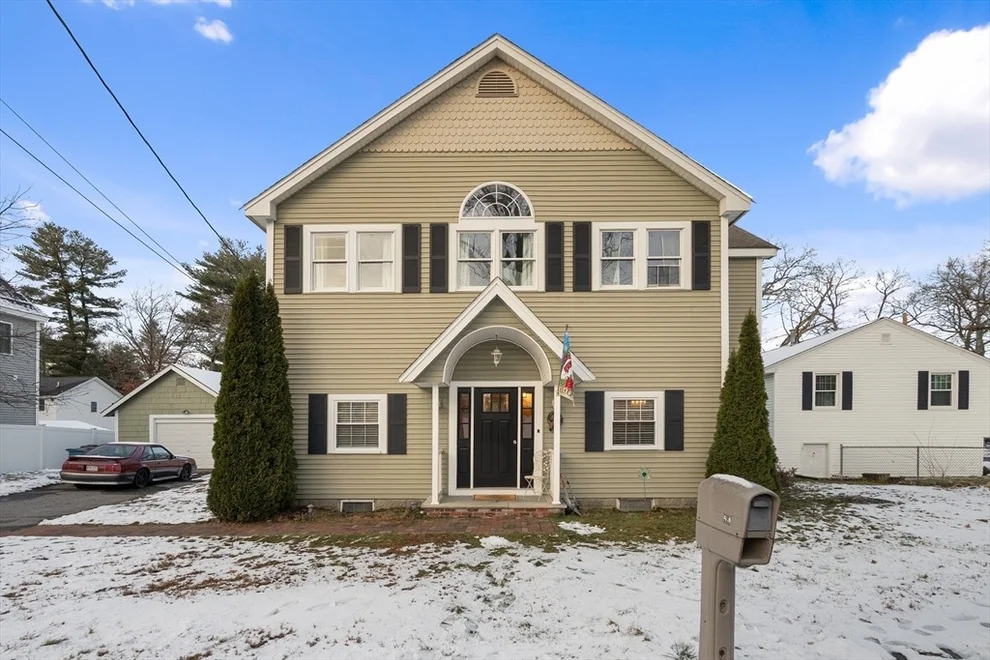 Unit for sale at 54 Lakeview Ave, Tewksbury, MA 01876