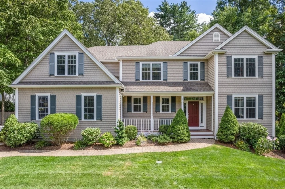 Unit for sale at 78 Hunnewell St, Wellesley, MA 02481