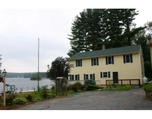 Unit for sale at 12 Williams Drive, Spencer, MA 01562