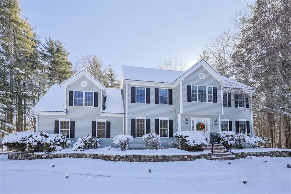 Unit for sale at 2 Sandstone Lane, Millis, MA 02054