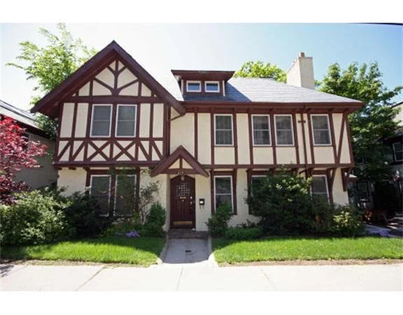 Unit for sale at 274 Tappan Street, Brookline, MA 02445