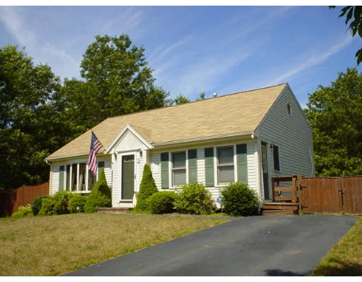 Unit for sale at 5 Avilla Dr, Taunton, MA 02780