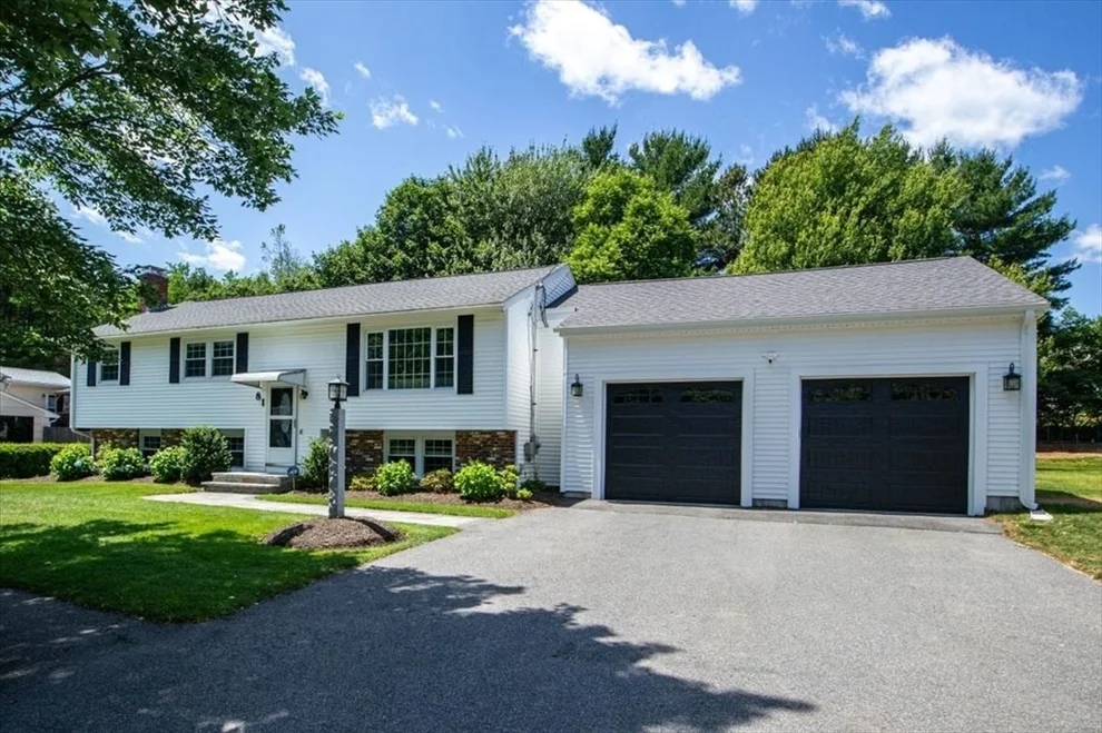 Unit for sale at 81 Powell St, Stoughton, MA 02072