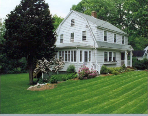 Unit for sale at 10 Sunset Road, Bedford, MA 01730