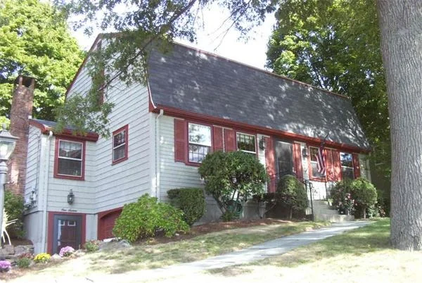 Unit for sale at 116 Gordon Rd, Braintree, MA 02184