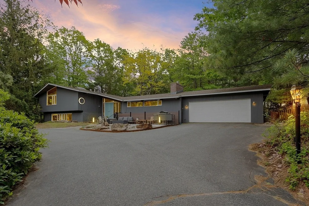 Unit for sale at 88 Sycamore Drive, Holden, MA 01520