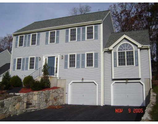 Unit for sale at 27 Toblin Hill Drive, Shrewsbury, MA 01545