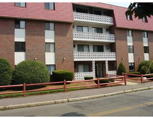 Unit for sale at 141 Pierce, Malden, MA 02148