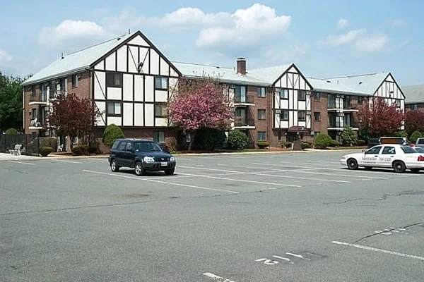 Unit for sale at 59 Highland Glen Dr, Randolph, MA 02368