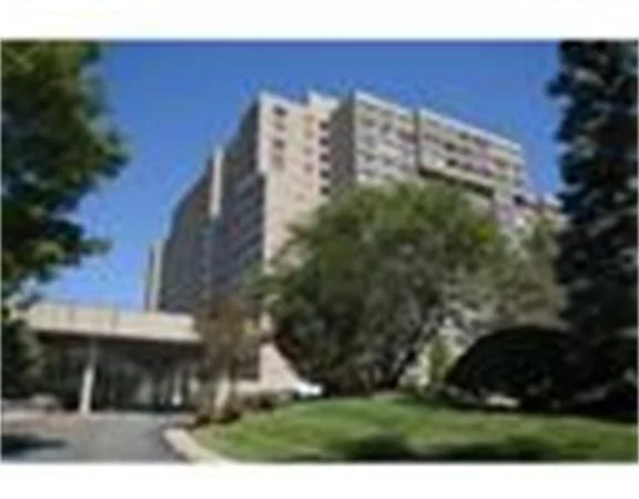 Unit for sale at 250 Hammond Pond Pkwy, Newton, MA 02467