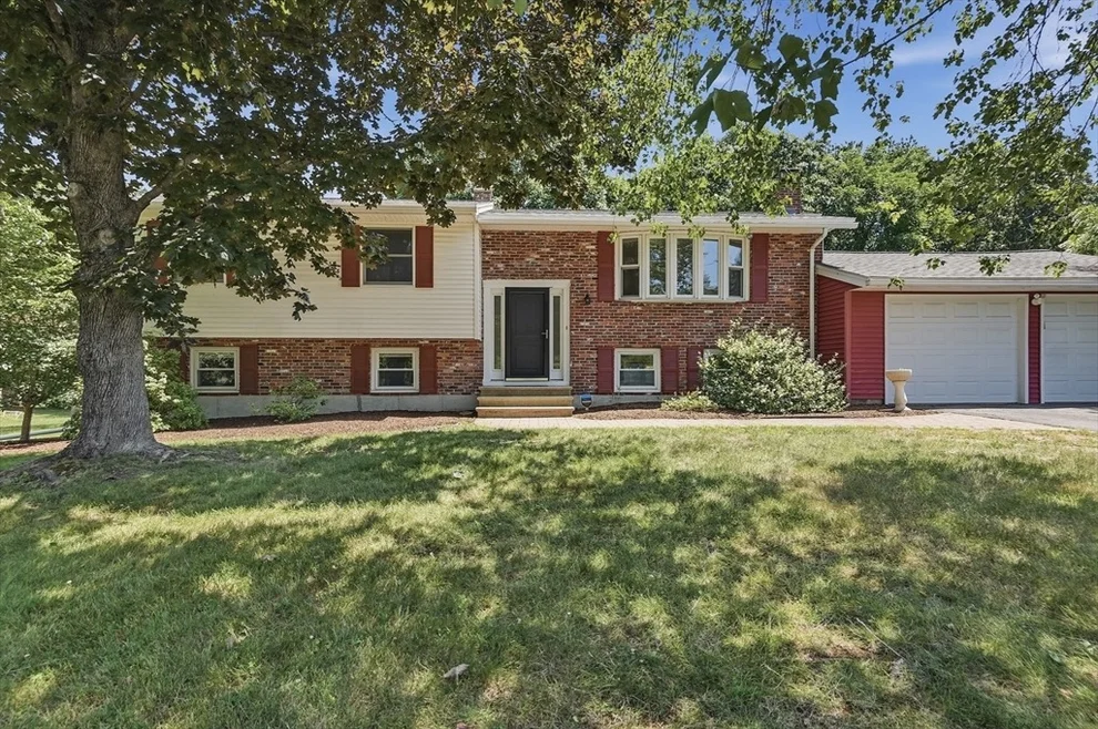 Unit for sale at 7 San Mateo Drive, Chelmsford, MA 01824