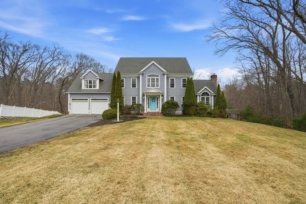 Unit for sale at 47 Townsend Woods, Hanover, MA 02339