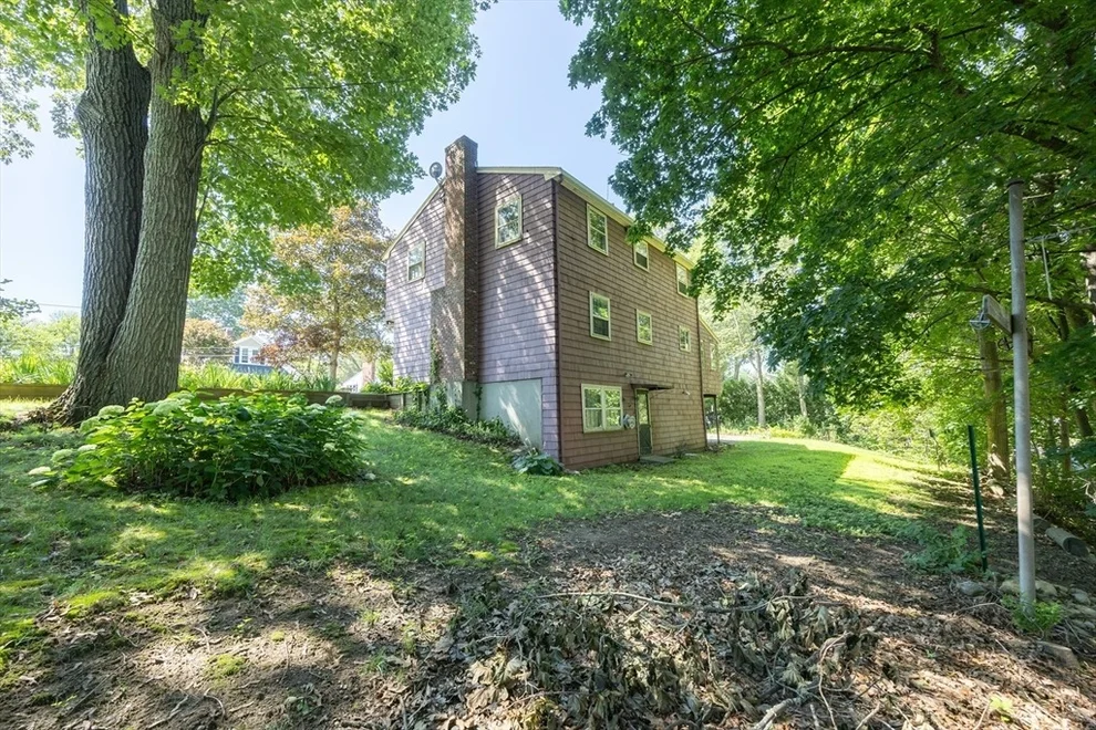 Unit for sale at 19 Stubb, Franklin, MA 02038