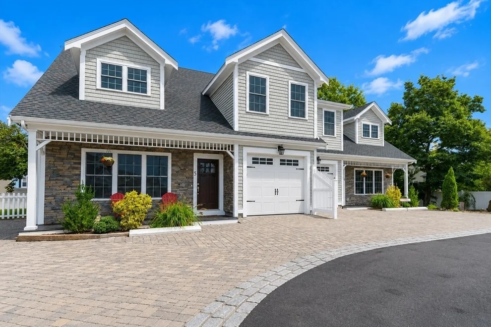 Unit for sale at 135 Sumner Street, Quincy, MA 02169