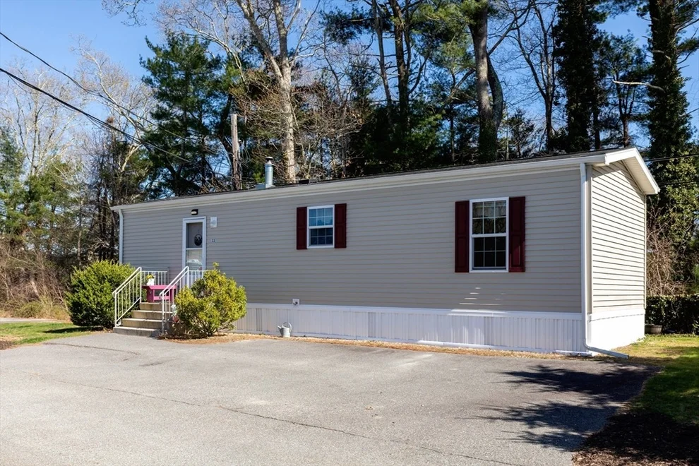 Unit for sale at 8 Swifts Beach Road, Wareham, MA 02571