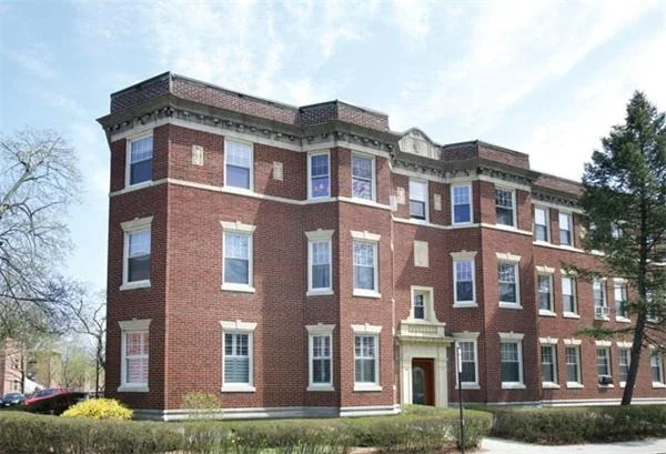 Unit for sale at 199 Pleasant St, Brookline, MA 02446