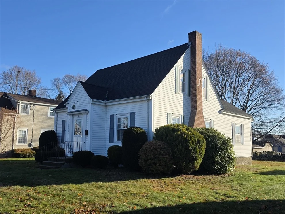 Unit for sale at 54 Grant Avenue, Somerset, MA 02726