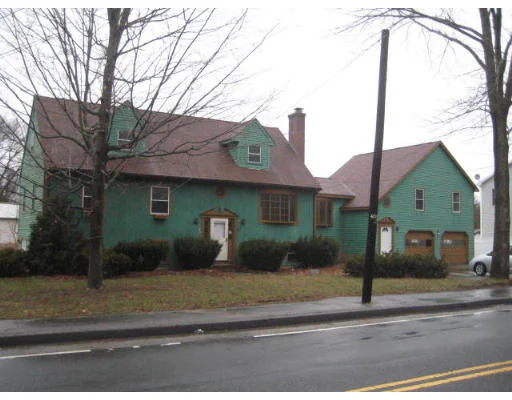 Unit for sale at 290 Oak Hill Avenue, Attleboro, MA 02703