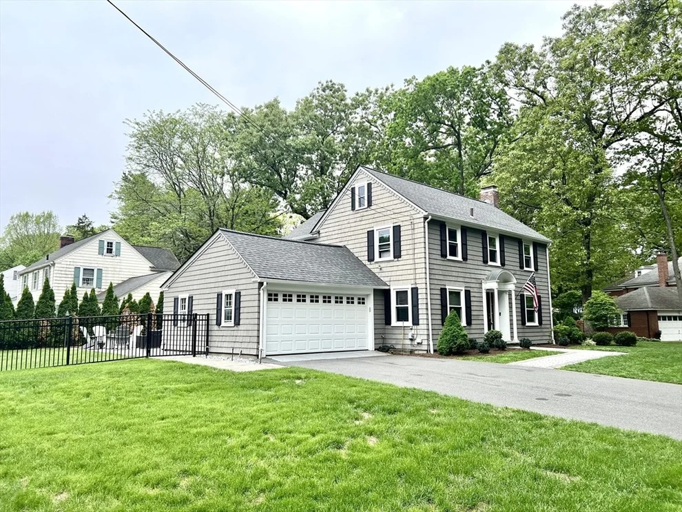 Unit for sale at 341 Farmington Rd, Longmeadow, MA 01106