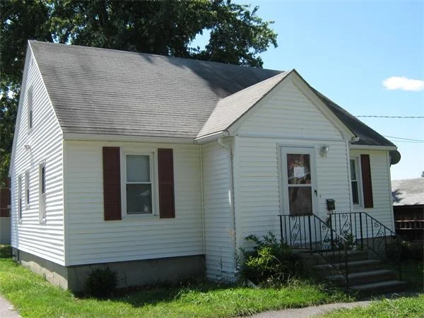 Unit for sale at 10 Weden Ln, Worcester, MA 01607