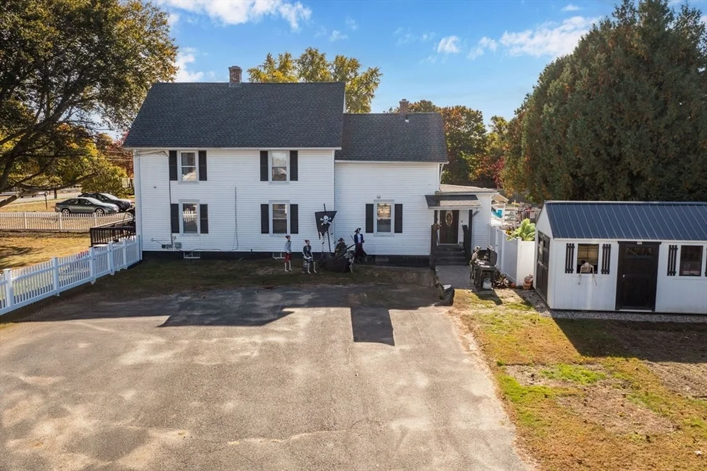 Unit for sale at 465 River Rd, Agawam, MA 01001
