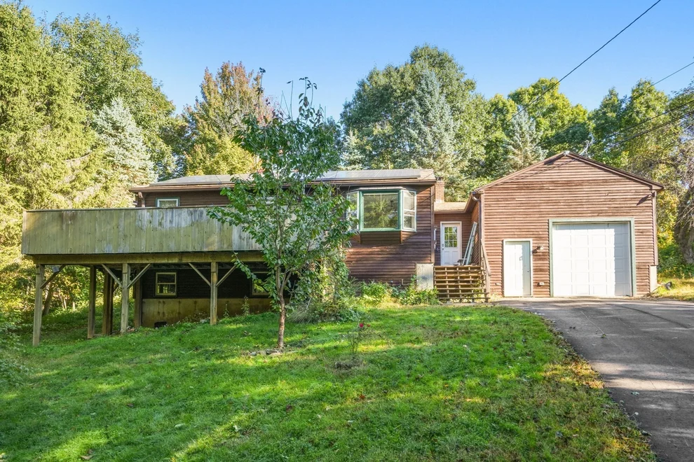 Unit for sale at 88 Bell St, North Brookfield, MA 01535