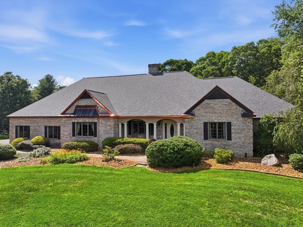 Unit for sale at 317 Linden St, Boylston, MA 01505