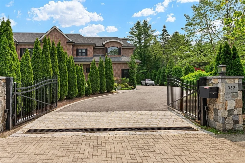 Unit for sale at 382 Lee St, Brookline, MA 02445