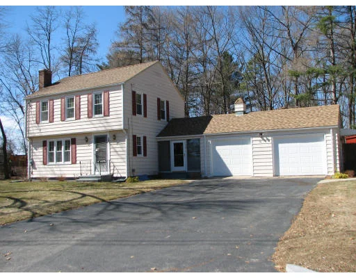 Unit for sale at 76 Patricia Circle, Springfield, MA 01119