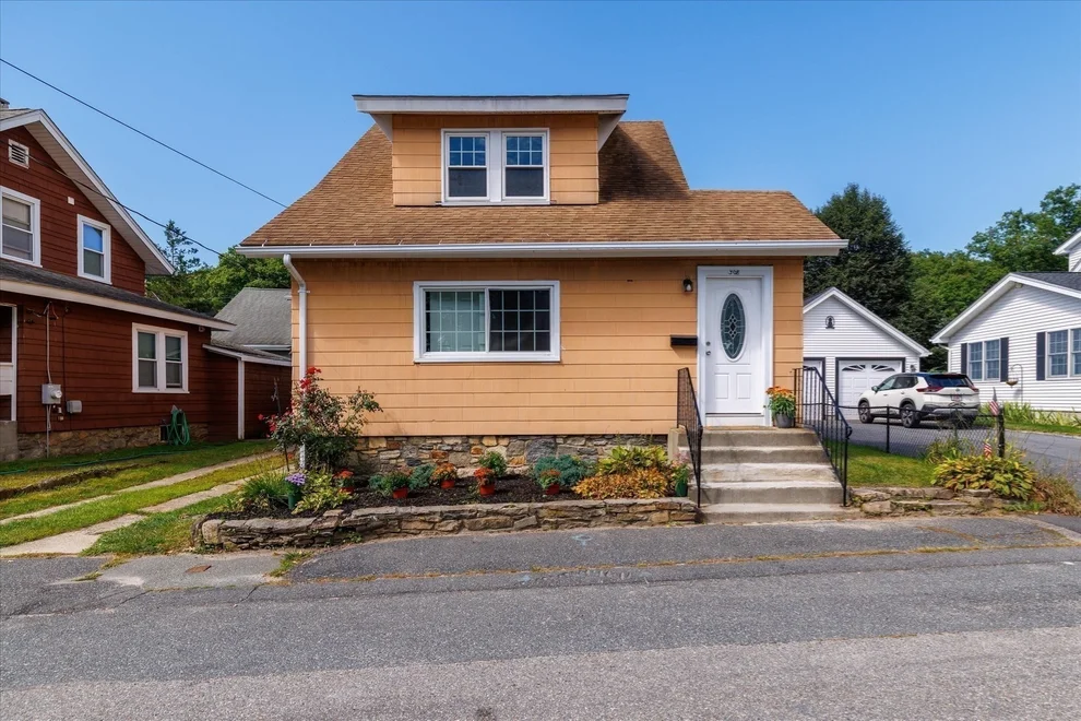 Unit for sale at 308 Bridle Path, Worcester, MA 01604