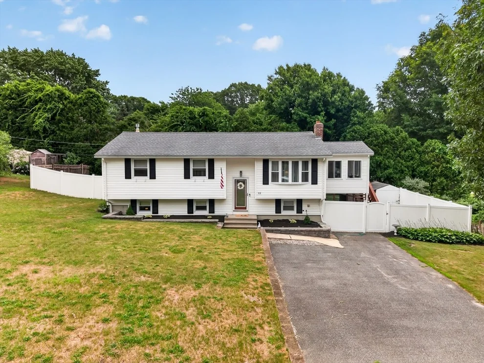 Unit for sale at 12 Clearwater Dr, Plymouth, MA 02360