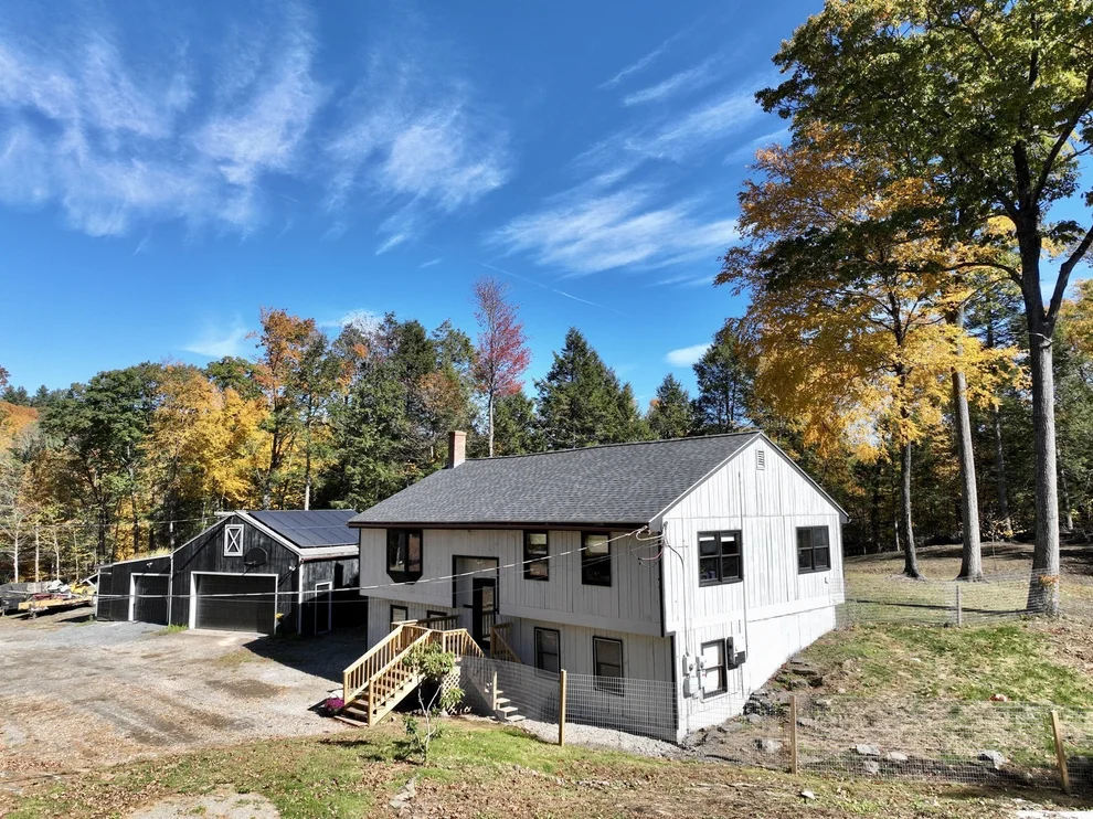 Unit for sale at 425 N County Rd, Leyden, MA 01337