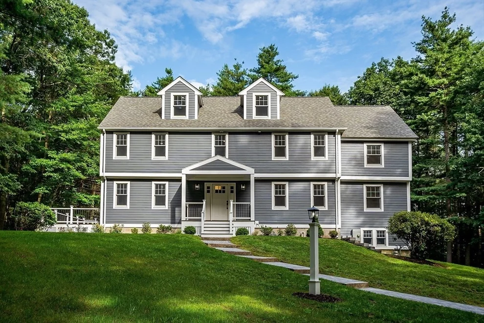 Unit for sale at 315 Hunters Ridge Road, Concord, MA 01742