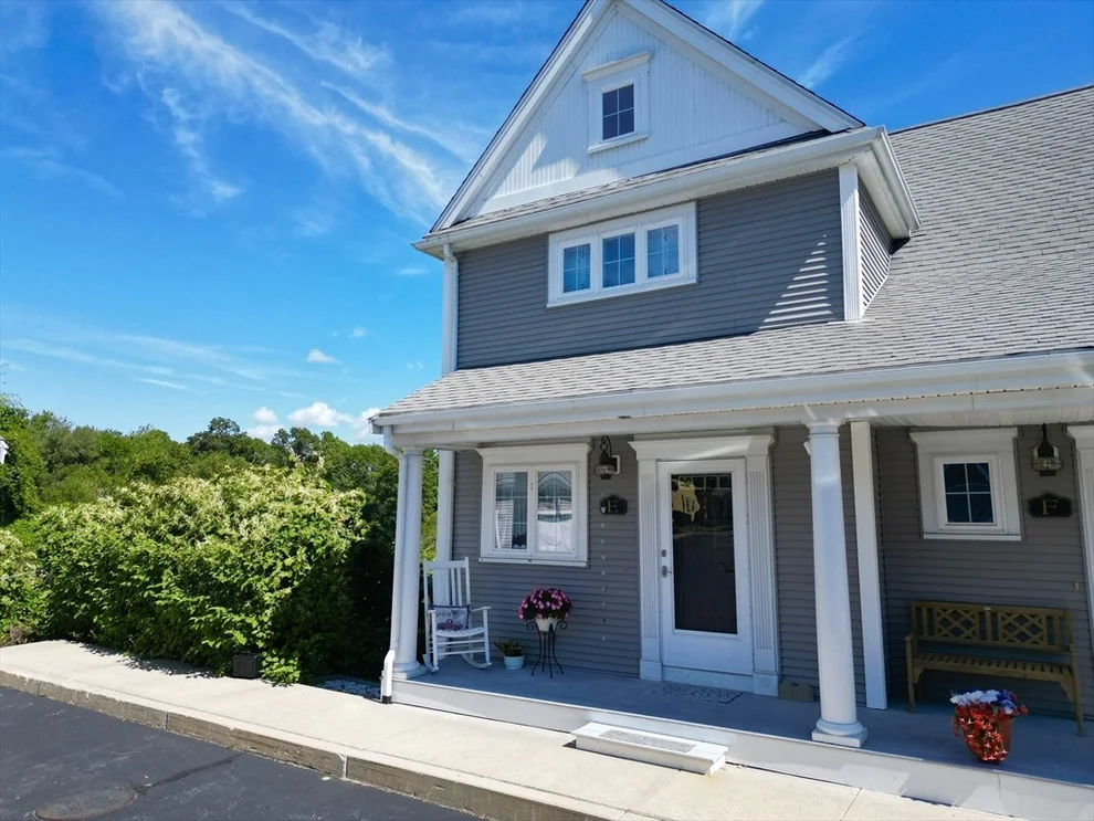 Unit for sale at 425 Main St, Wareham, MA 02571