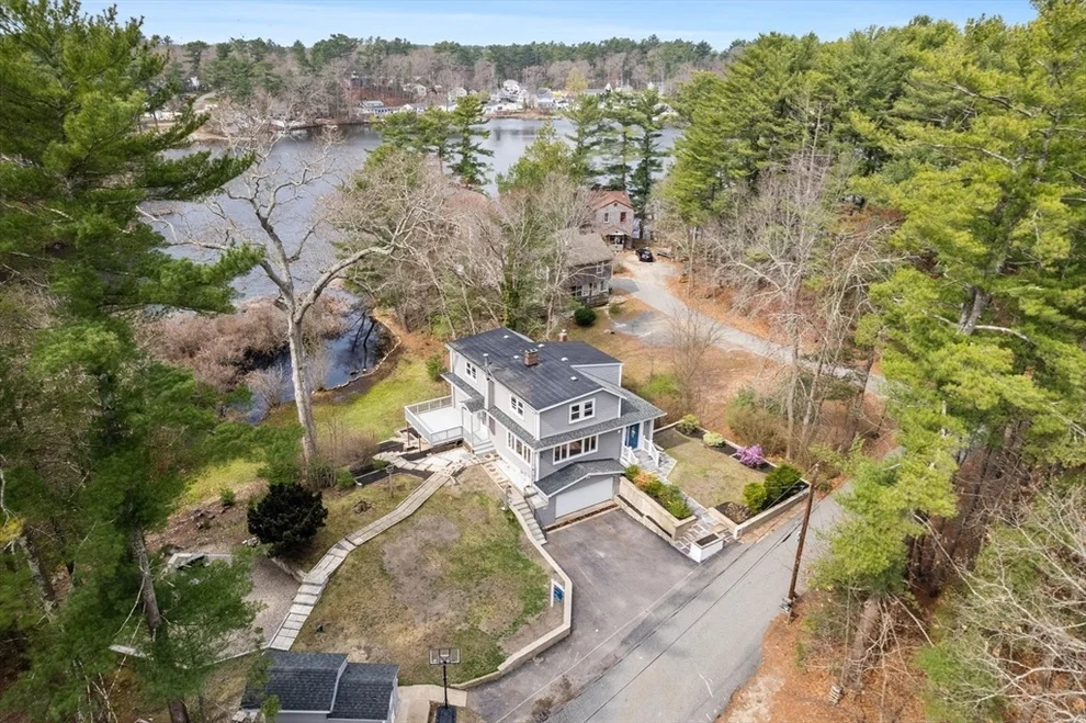 Unit for sale at 80 Suomi Rd, Pembroke, MA 02359